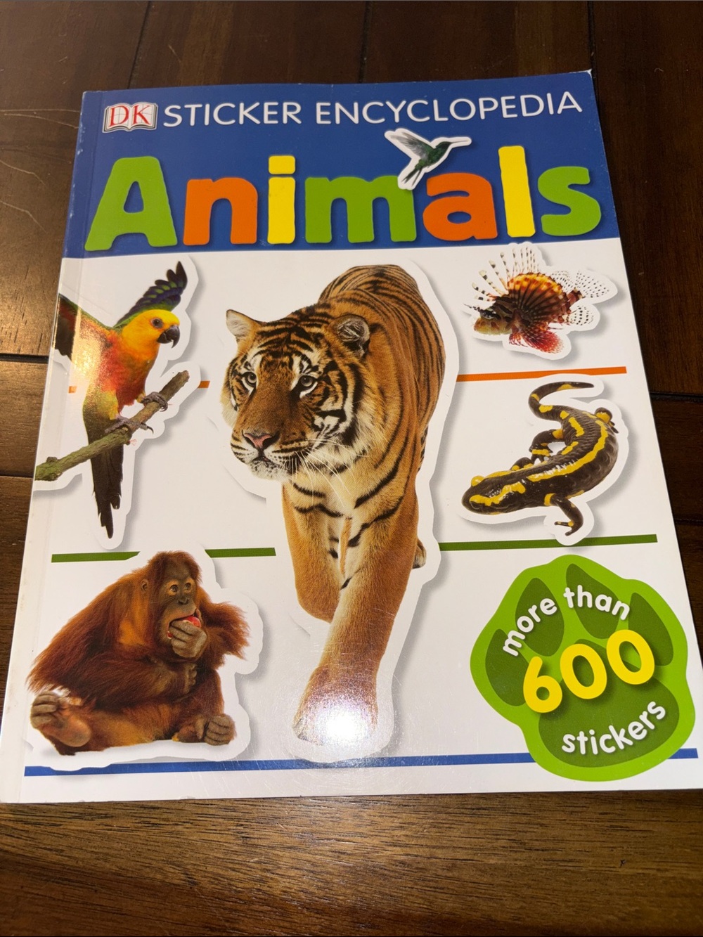 Animals Sticker Encyclopedia - Colorful Animal Sticker Book